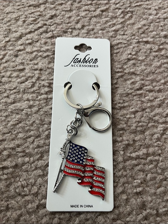 Accessories - Rhinestone American Flag Keychain - Silver, Red, Blue